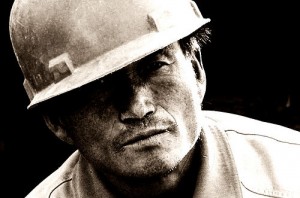 construction-worker-portrait-by-saadakhtar